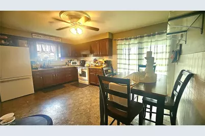 2654 Lafayette Boulevard, Steubenville, OH 43953 - Photo 21