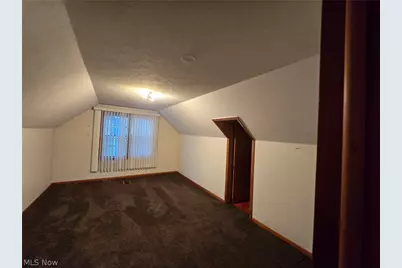 1853 Evergreen Avenue, Akron, OH 44301 - Photo 23