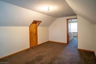 1853 Evergreen Ave, Akron, OH 44301 - Photo 19