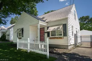 1853 Evergreen Ave, Akron, OH 44301 - Photo 1