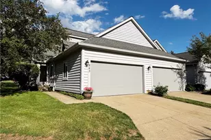 843 Arboretum Cir, Northfield, OH 44067 - Photo 1
