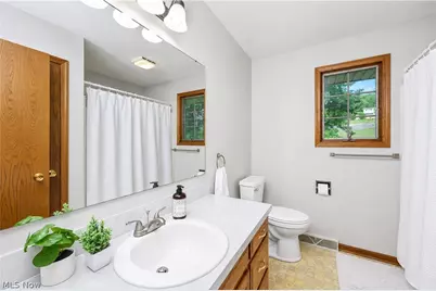 2300 Beechwood Drive NW, Dover, OH 44622 - Photo 29