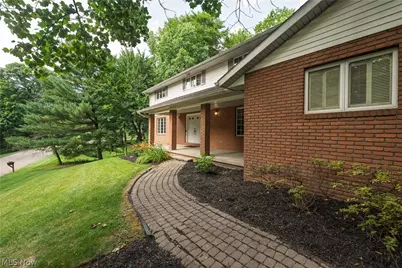 2300 Beechwood Drive NW, Dover, OH 44622 - Photo 5