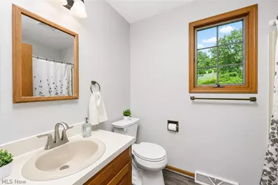2300 Beechwood Drive NW, Dover, OH 44622 - Photo 25