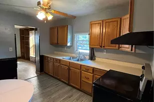 201 Center St, Coshocton, OH 43812 - Photo 13
