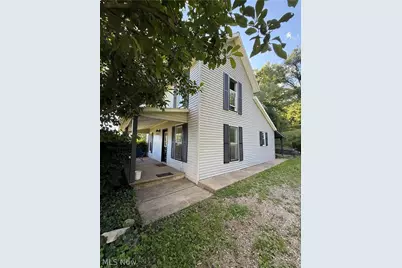 201 Center Street, Coshocton, OH 43812 - Photo 1