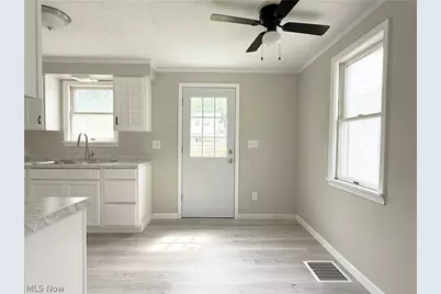 1615 Lehigh Avenue, Lorain, OH 44052 - Photo 15