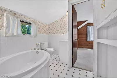 5630 N Island Drive NW, Canton, OH 44718 - Photo 25