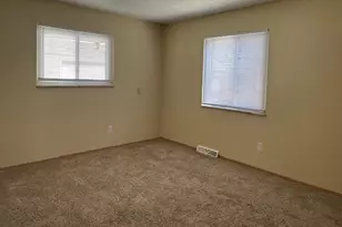 807 Albemarle Ave, Cuyahoga Falls, OH 44221 - Photo 11