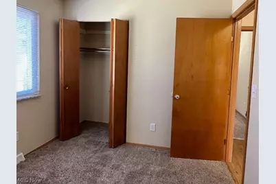 807 Albemarle Avenue, Cuyahoga Falls, OH 44221 - Photo 19