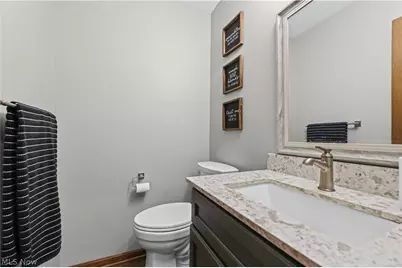 2732 Georgeanna Drive, Green, OH 44685 - Photo 17