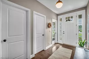 29345 White Rd, Wickliffe, OH 44092 - Photo 3