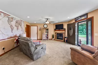2343 Pleasant Hill Road NW, New Philadelphia, OH 44663 - Photo 5