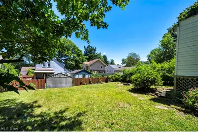 605 Saint Leger Avenue, Akron, OH 44305 - Photo 35