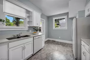 605 St Leger Ave, Akron, OH 44305 - Photo 9