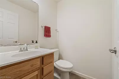 2489 Captens Street NE, Canton, OH 44721 - Photo 25