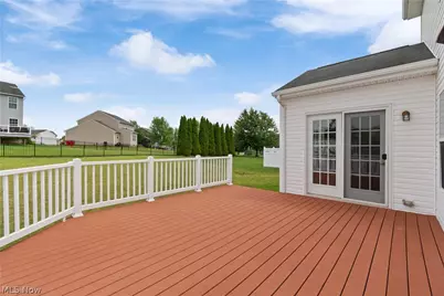 2489 Captens Street NE, Canton, OH 44721 - Photo 3
