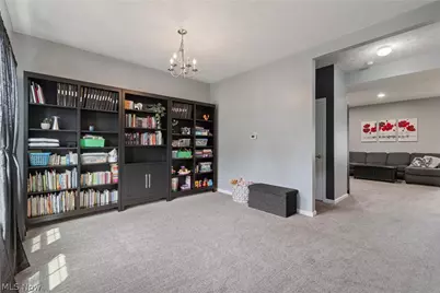 2489 Captens Street NE, Canton, OH 44721 - Photo 5