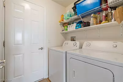 2489 Captens Street NE, Canton, OH 44721 - Photo 15