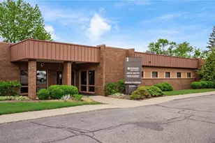 830 Bethesda Dr, Zanesville, OH 43701 - Photo 1