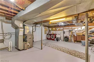 607 Castle Blvd, Akron, OH 44313 - Photo 33