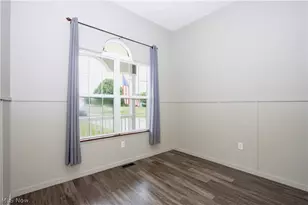 10964 Parmenter Rd, Burbank, OH 44214 - Photo 33