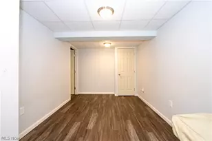 10964 Parmenter Rd, Burbank, OH 44214 - Photo 29