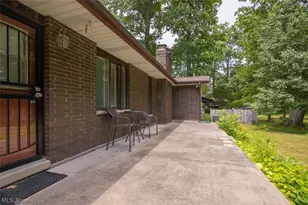 3563 Frawood Dr, Uniontown, OH 44685 - Photo 39