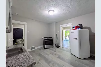 12905 Griffing Avenue, Loveland, OH 44120 - Photo 23