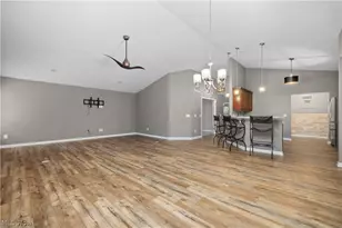 3502 Astor Ln, Lorain, OH 44053 - Photo 5