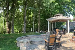 8468 Hitchcock Rd, Boardman, OH 44512 - Photo 5