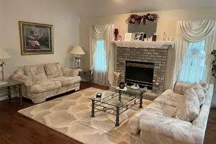 8468 Hitchcock Rd, Boardman, OH 44512 - Photo 9