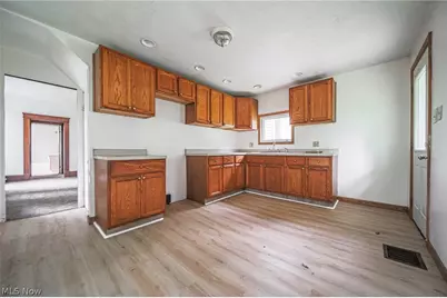 8528 State Route 250 SE, Dennison, OH 44621 - Photo 13