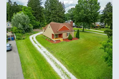 1793 E Turkeyfoot Lake Road, Akron, OH 44312 - Photo 3