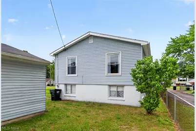 1154 Meadowbrook Avenue, Alliance, OH 44601 - Photo 13