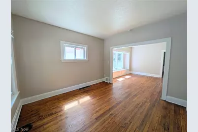 11302 Parkview Avenue, Loveland, OH 44104 - Photo 7