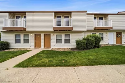 1541 Whitehall Boulevard, Kent, OH 44240 - Photo 1
