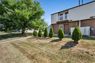 1541 Whitehall Blvd, Kent, OH 44240 - Photo 17