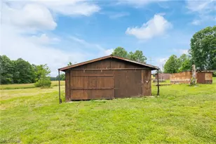 4817 McClintocksburg Rd, Newton Falls, OH 44444 - Photo 5