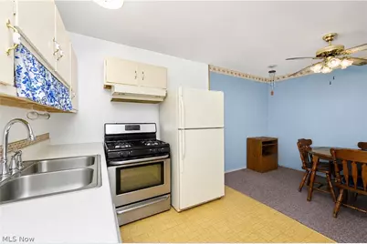 2400 40th Street NE, Canton, OH 44705 - Photo 3