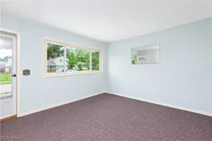 2400 40th St NE, Canton, OH 44705 - Photo 9