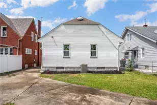 27 Erskine Ave, Youngstown, OH 44512 - Photo 25