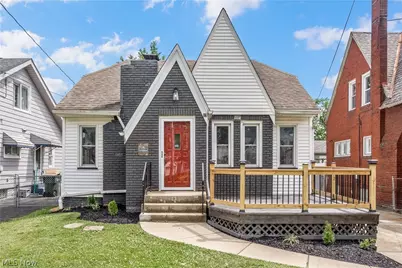 27 Erskine Avenue, Youngstown, OH 44512 - Photo 1
