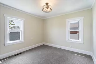 27 Erskine Ave, Youngstown, OH 44512 - Photo 15