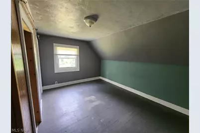 3448 Seifert Lewis Road, Hubbard, OH 44425 - Photo 9