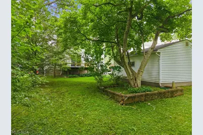 1151 Juniper Avenue, Akron, OH 44310 - Photo 27