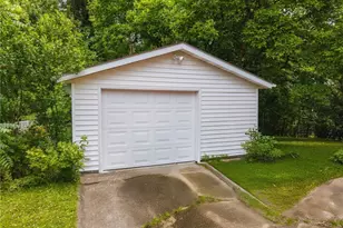 1151 Juniper Ave, Akron, OH 44310 - Photo 23