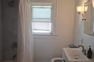 829 Elmore Ave, Akron, OH 44302 - Photo 11