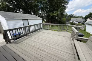 1385 Niagara Ave, Akron, OH 44305 - Photo 3