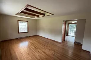 1385 Niagara Ave, Akron, OH 44305 - Photo 9